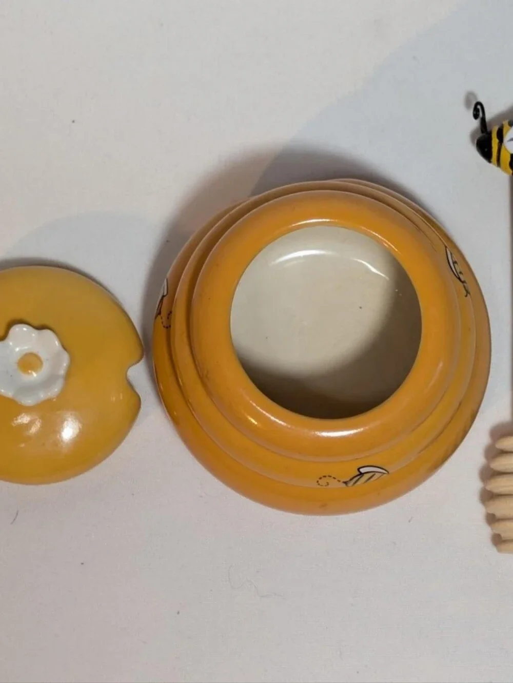 Honey Miel Lidded Beehive Pot Jar w/Bumble Bee Honey Dipper Cottagcore Farmhouse